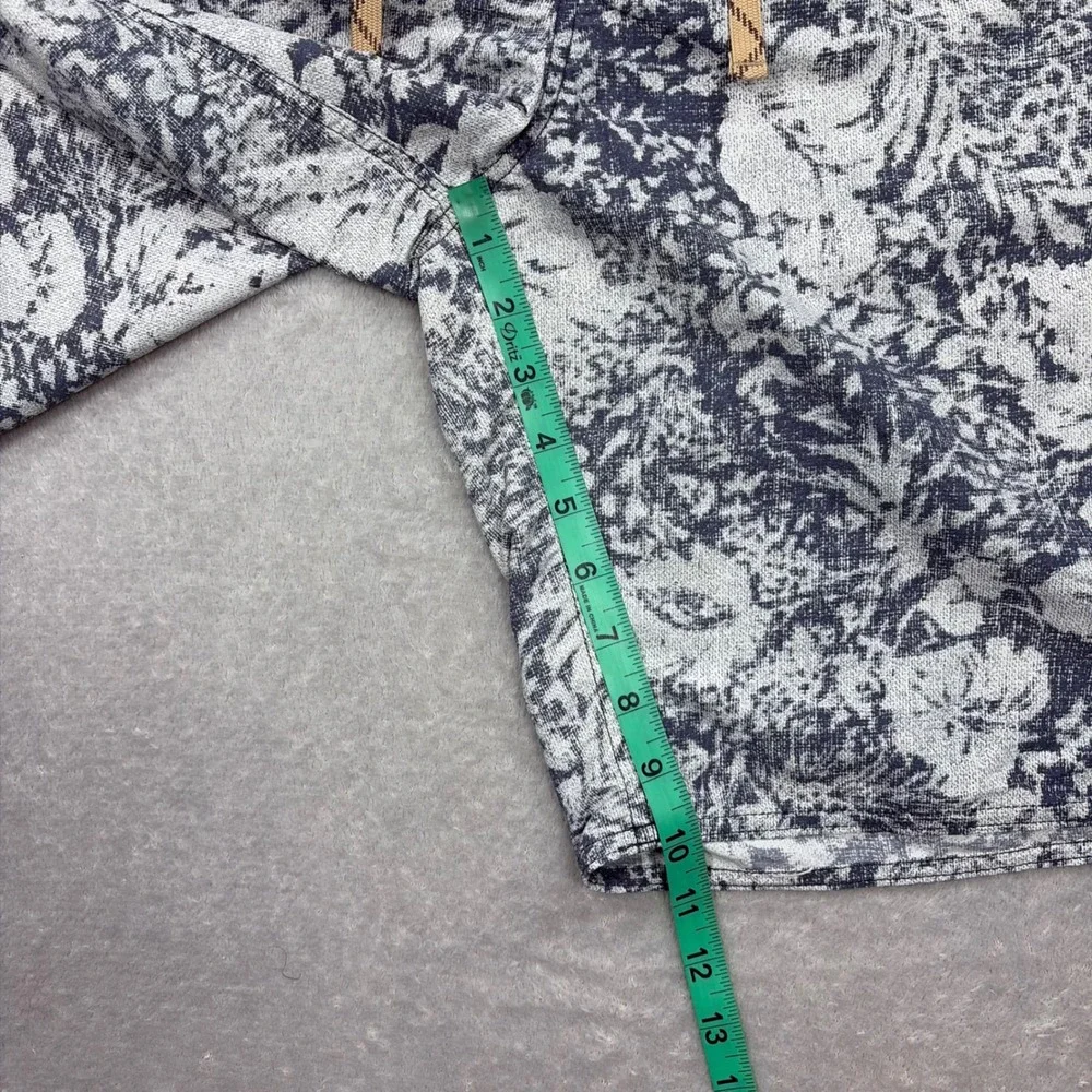 Patagonia Board Shorts Mens 34 Grey Floral Tropical Print Lace Up Zipper Pocket
